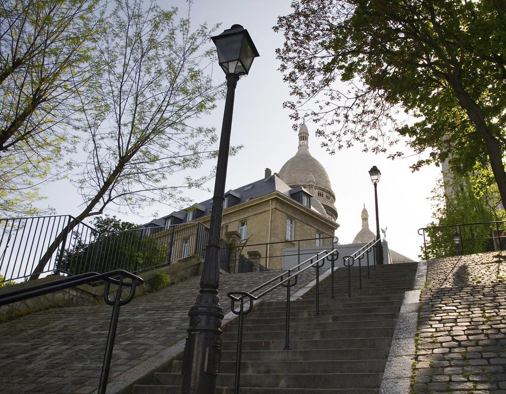 Appartamento Duplex De Charme Au Coeur De Montmartre Parigi Esterno foto