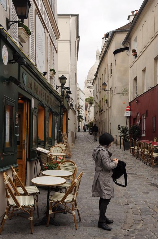 Appartamento Duplex De Charme Au Coeur De Montmartre Parigi Esterno foto